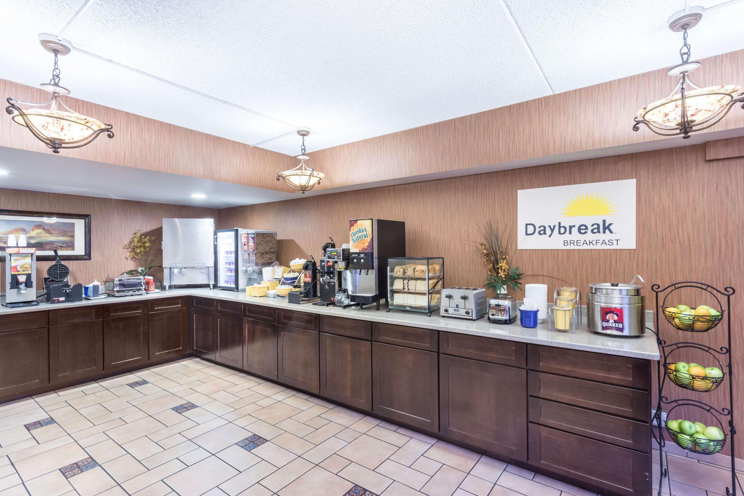 Days Inn & Suites By Wyndham Mesa Near Phoenix Luaran gambar