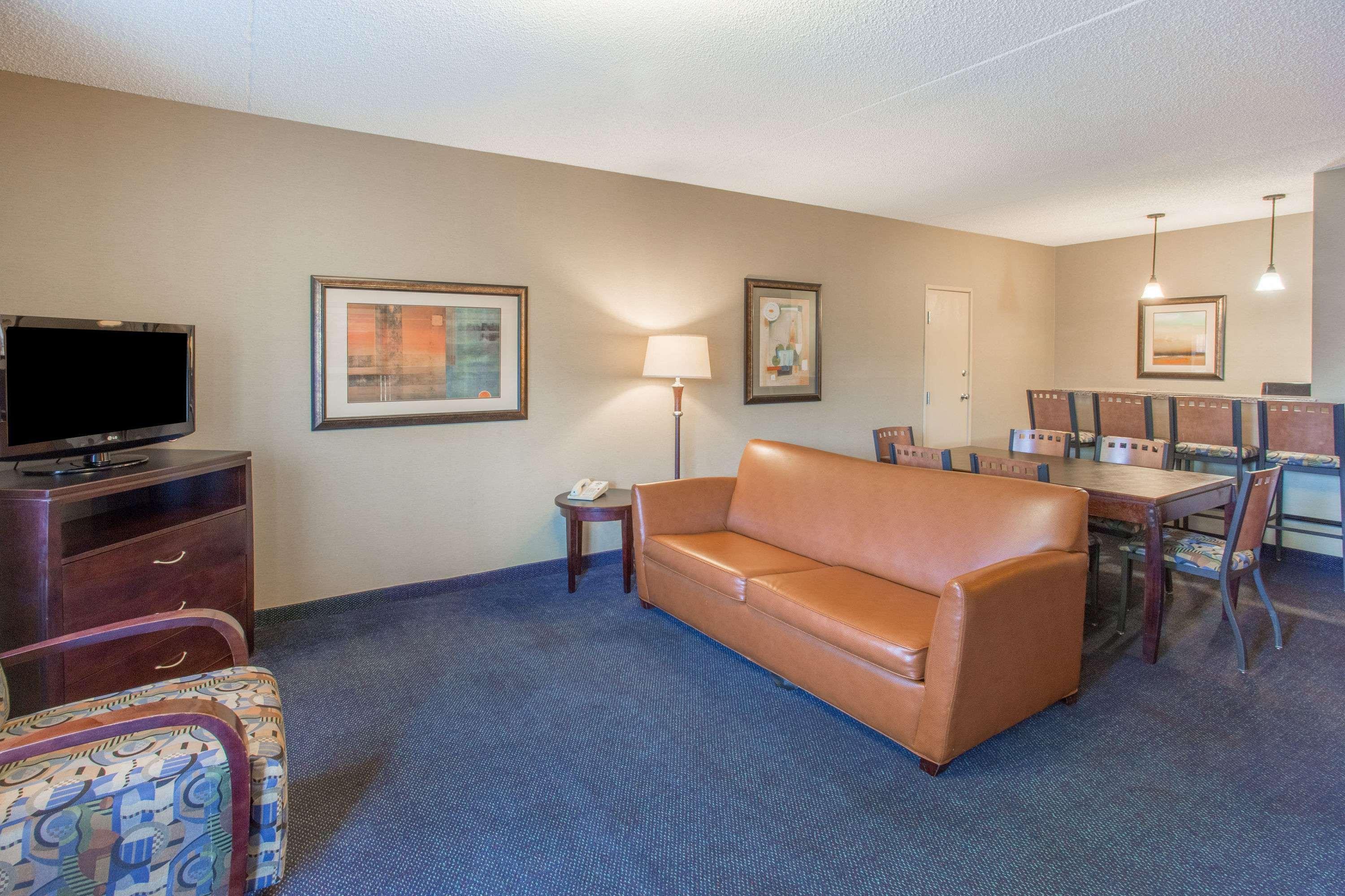 Days Inn & Suites By Wyndham Mesa Near Phoenix Luaran gambar