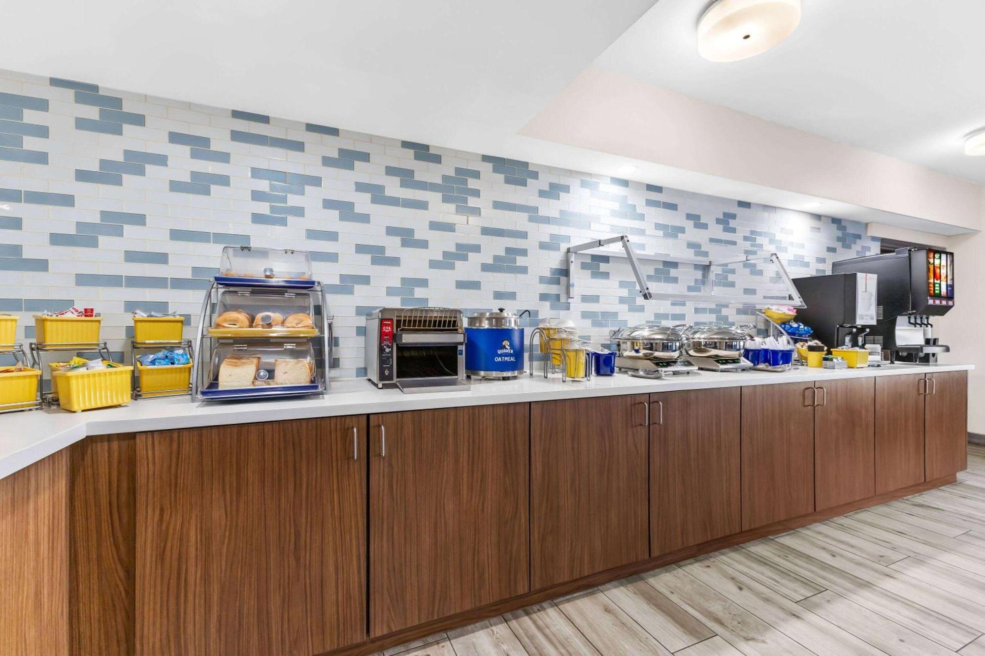 Days Inn & Suites By Wyndham Mesa Near Phoenix Luaran gambar