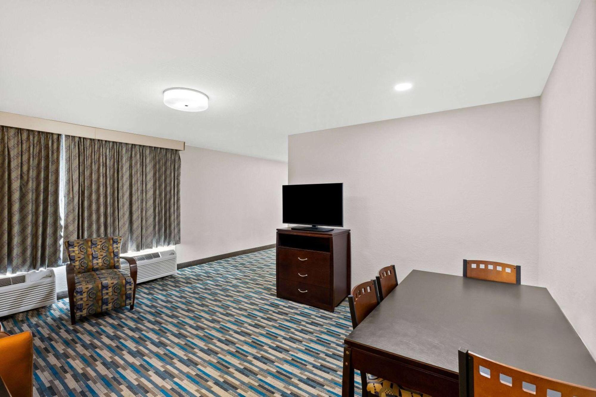 Days Inn & Suites By Wyndham Mesa Near Phoenix Luaran gambar
