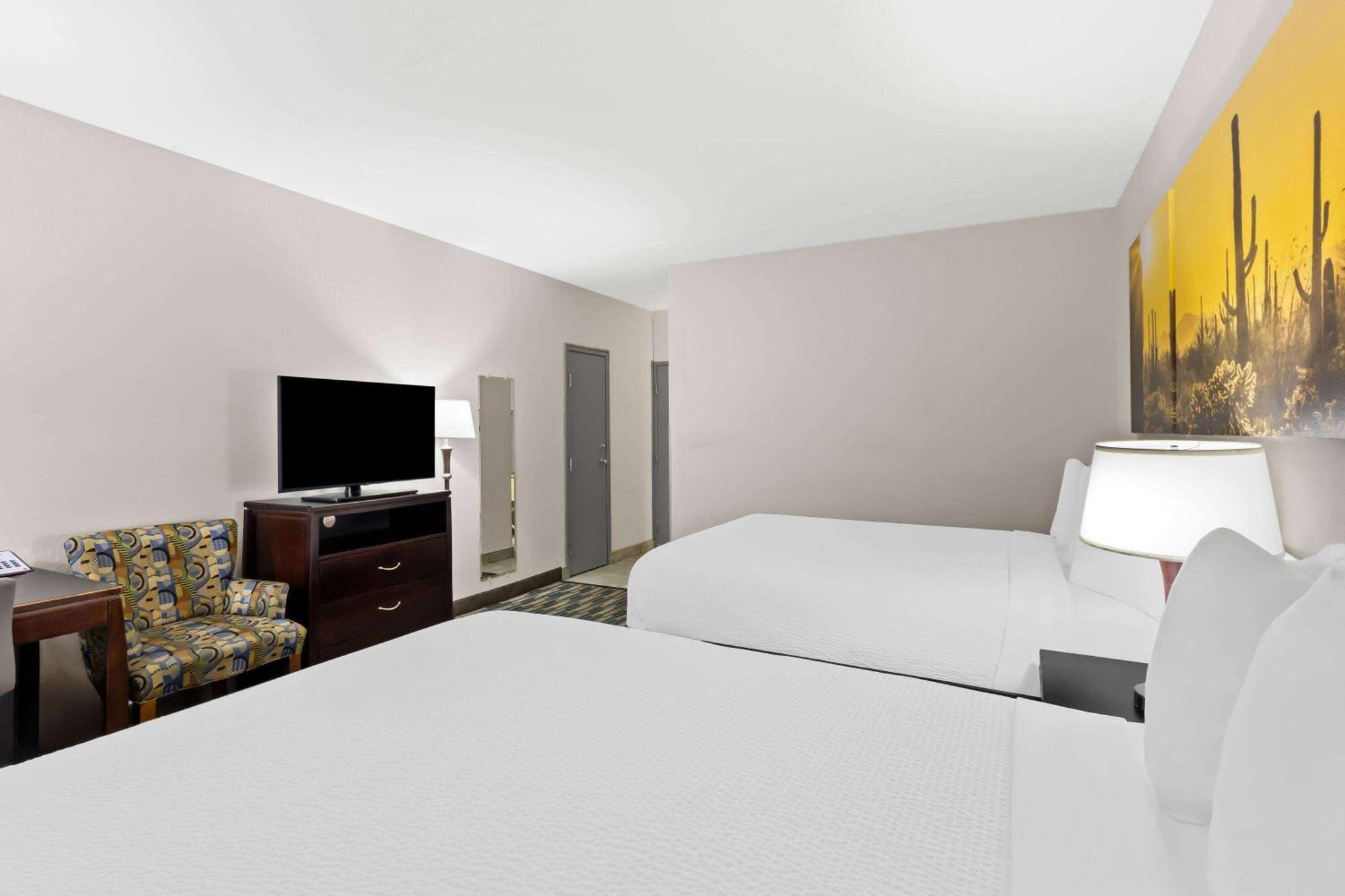 Days Inn & Suites By Wyndham Mesa Near Phoenix Luaran gambar